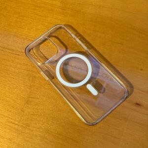 Apple Clear MagSafe Case for iPhone 15 pro max
